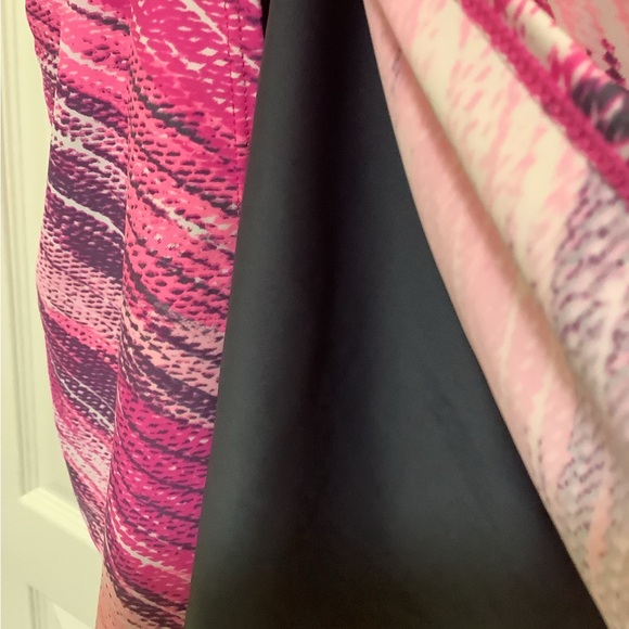 Tankini dark gray & pink opens in front adjustable straps size XL box 500 - Picture 5 of 10